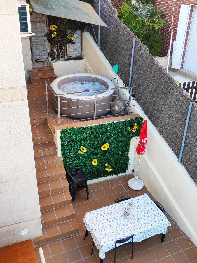 Beach House. Casa Con Piscina Privada Calafell Eksteriør billede